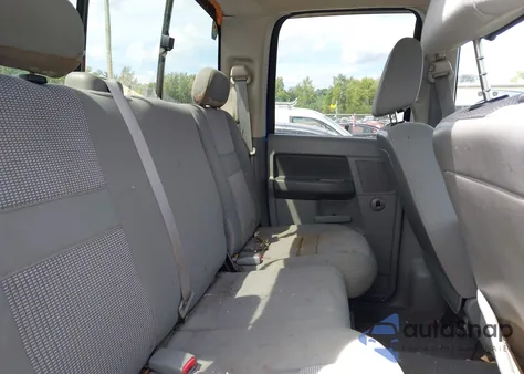 2007 Dodge Ram 1500 Slt/Trx4 Off Road/Sport from USA, damaged, VIN 1D7HU182X7J566549